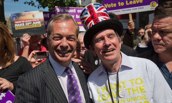 Nigel Farage resigns as Ukip leader after `achieving political ambition` of Brexit